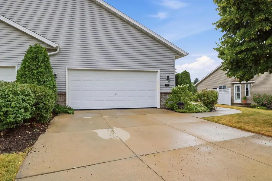 N7791 Maple Ridge ROAD, Oconomowoc, WI 53066 - #3