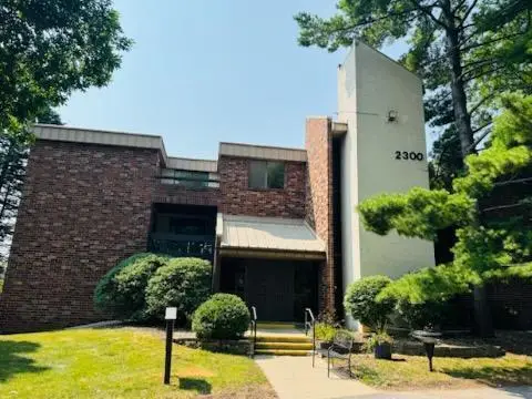 2300 W Good Hope ROAD #339, Glendale, WI 53209 - #1