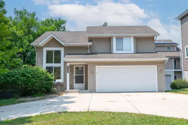 531 N Wisconsin STREET, Port Washington, WI 53074