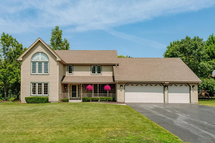 N102W16808 Bittersweet TRAIL, Germantown, WI 53022 - #2