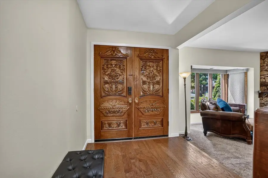 9808 W Tripoli AVENUE, Milwaukee, WI 53228 - #2