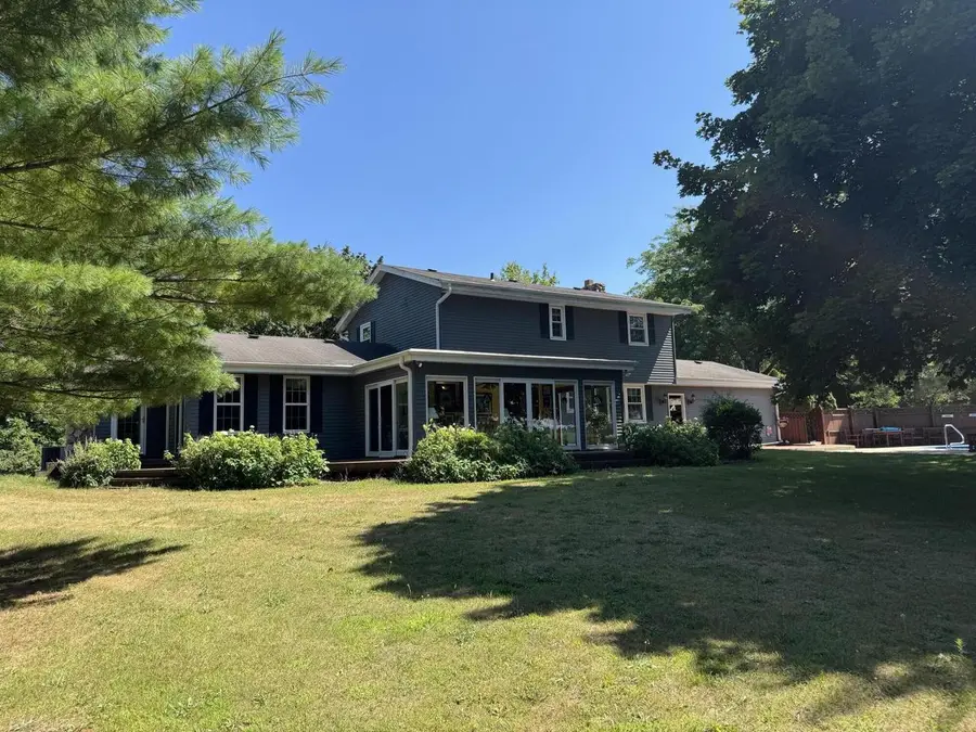 W377S2161 Gramling LANE, Dousman, WI 53118 - #3