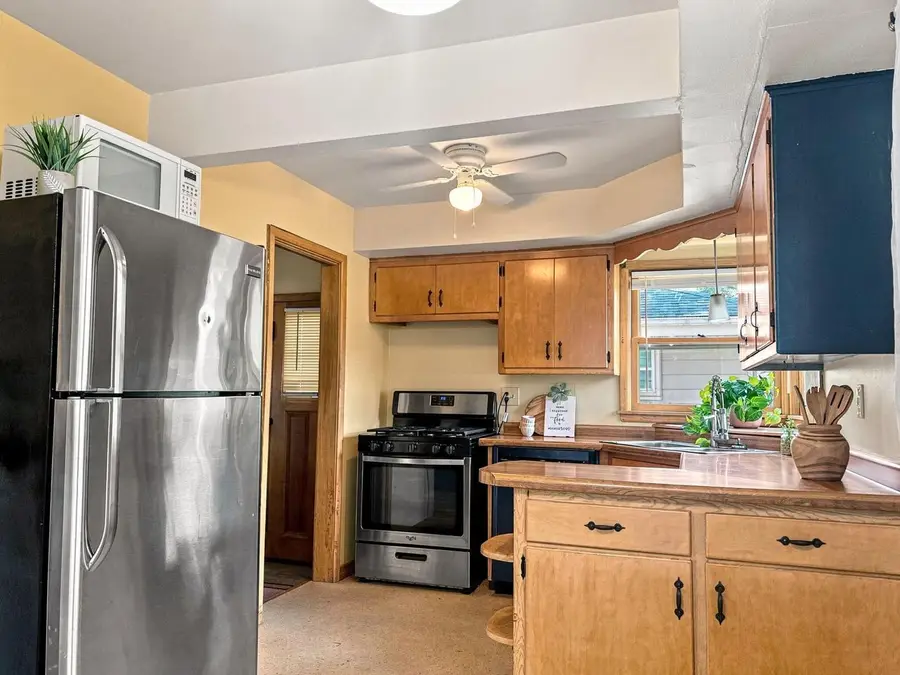 4325 N 83 STREET, Milwaukee, WI 53222 - #3