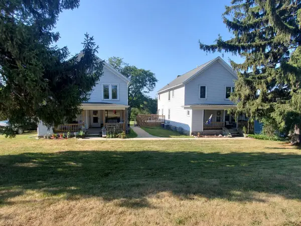 S16W22081 Arcadian AVENUE, Waukesha, WI 53186