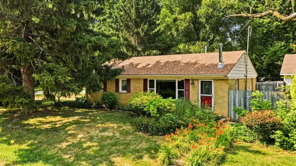 2714 Sunrise ROAD, Racine, WI 53402