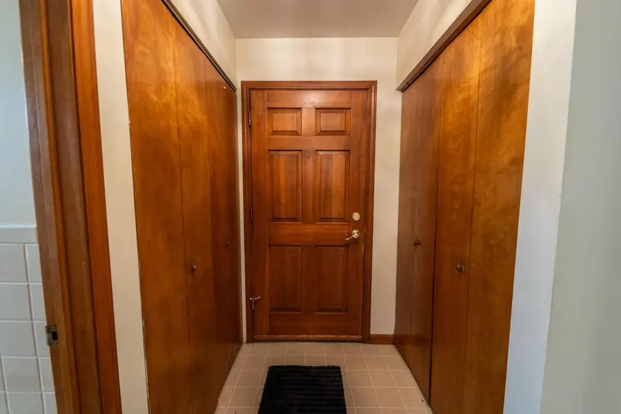 530 N Silverbrook DRIVE #104, West Bend, WI 53090 - #3
