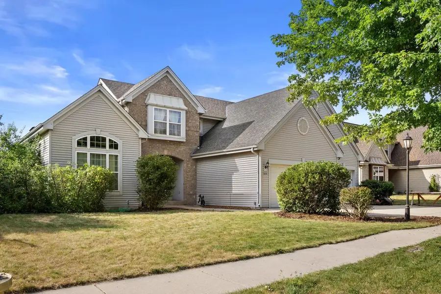 1614 Auburn COURT, Waukesha, WI 53189 - #2