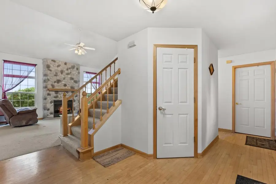 1614 Auburn COURT, Waukesha, WI 53189 - #3