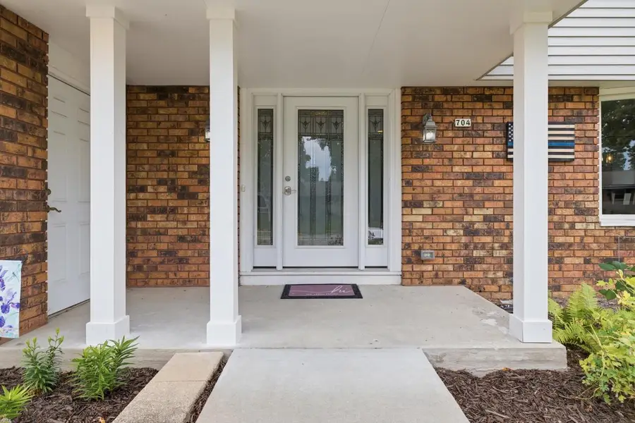 704 Mulberry DRIVE W, West Bend, WI 53090 - #3