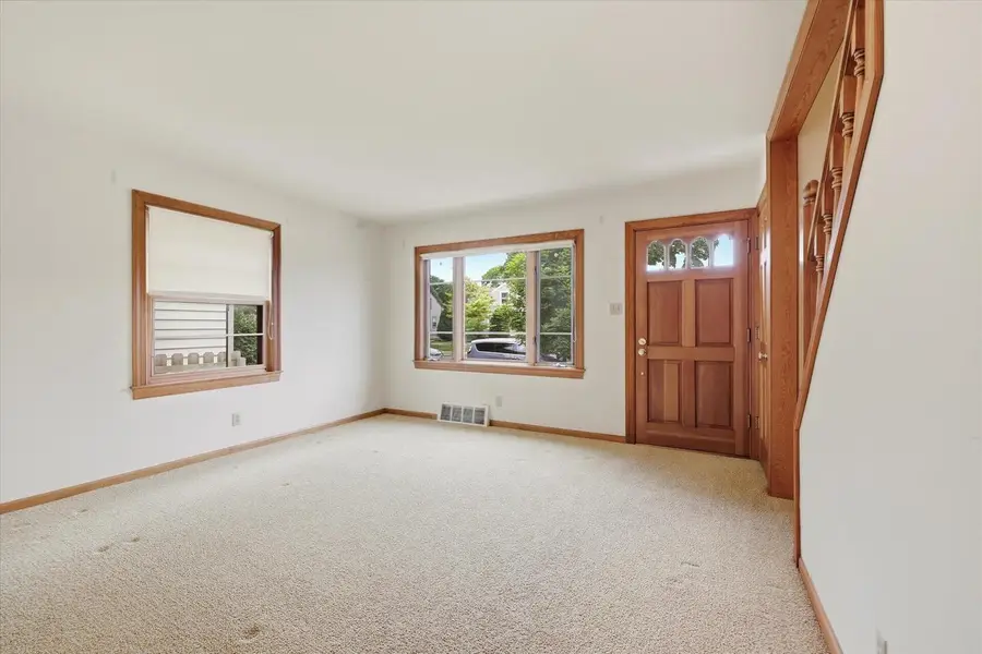 2140 S 109th STREET, West Allis, WI 53227 - #3