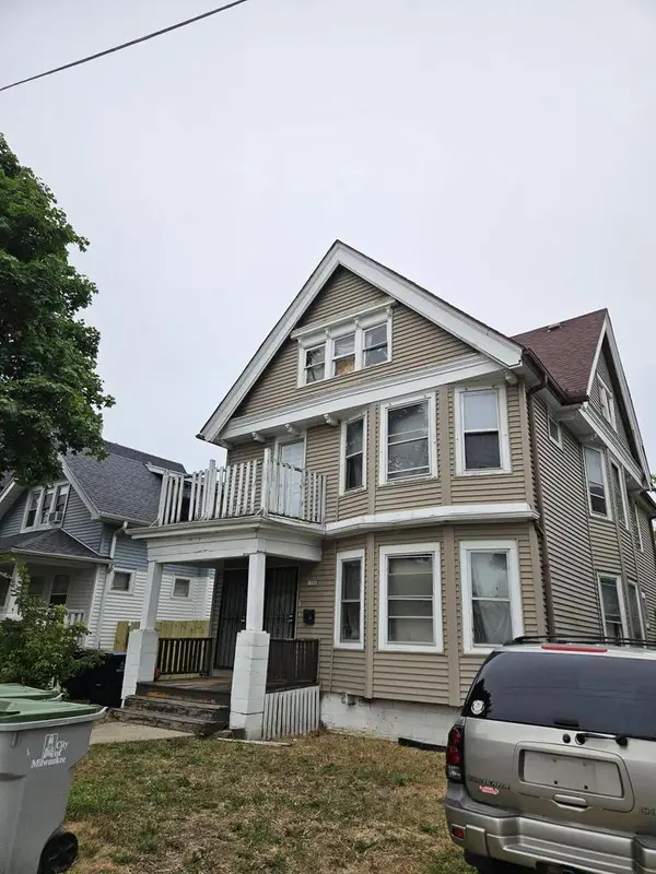 3256 N 17th STREET #3258, Milwaukee, WI 53206