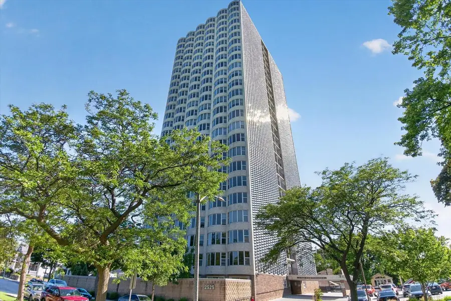 2525 S Shore DRIVE #25A, Milwaukee, WI 53207 - #2