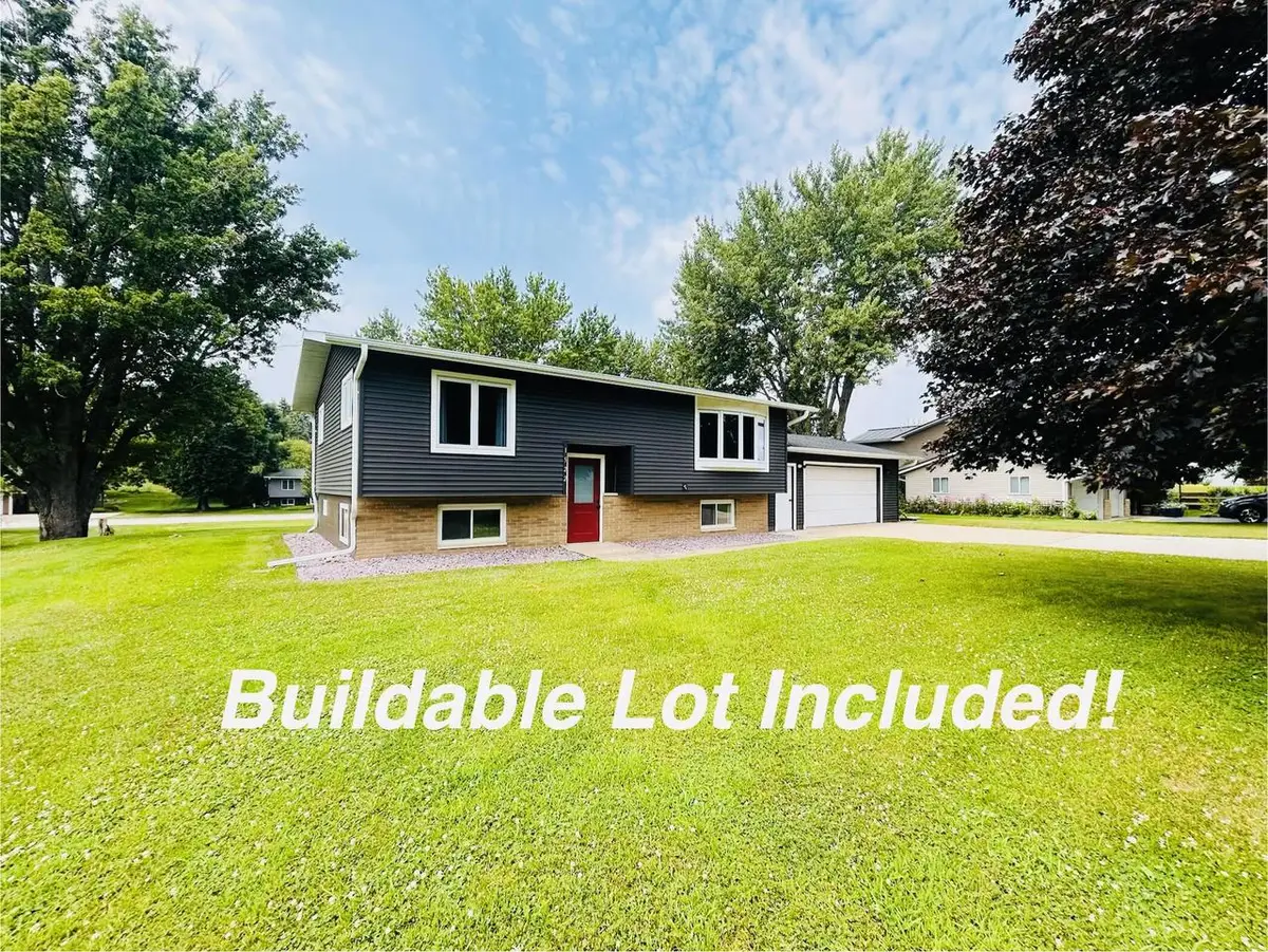 1522 Sand Lake ROAD, Holmen, WI 54636 - #1