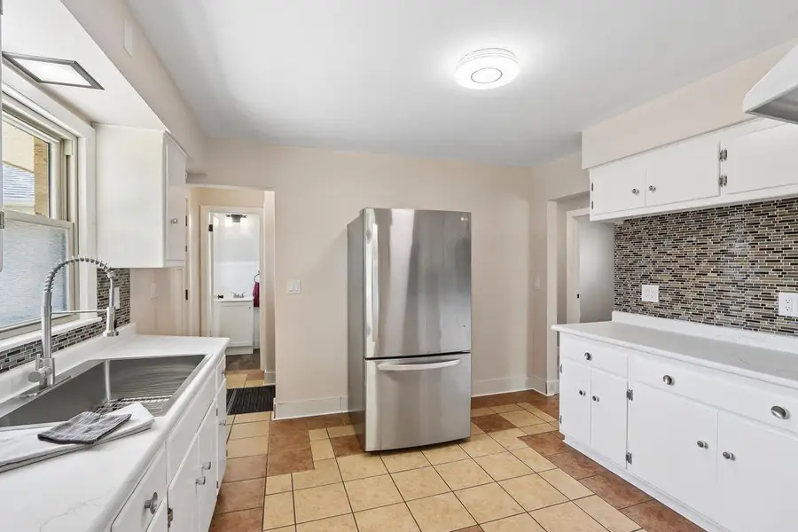 7245 W Cleveland AVENUE, West Allis, WI 53219 - #3
