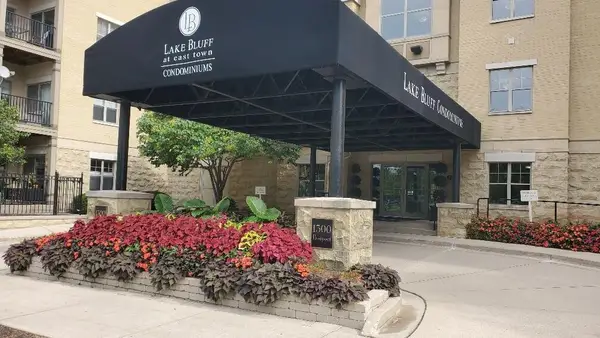 1300 N Prospect AVENUE #119, Milwaukee, WI 53202