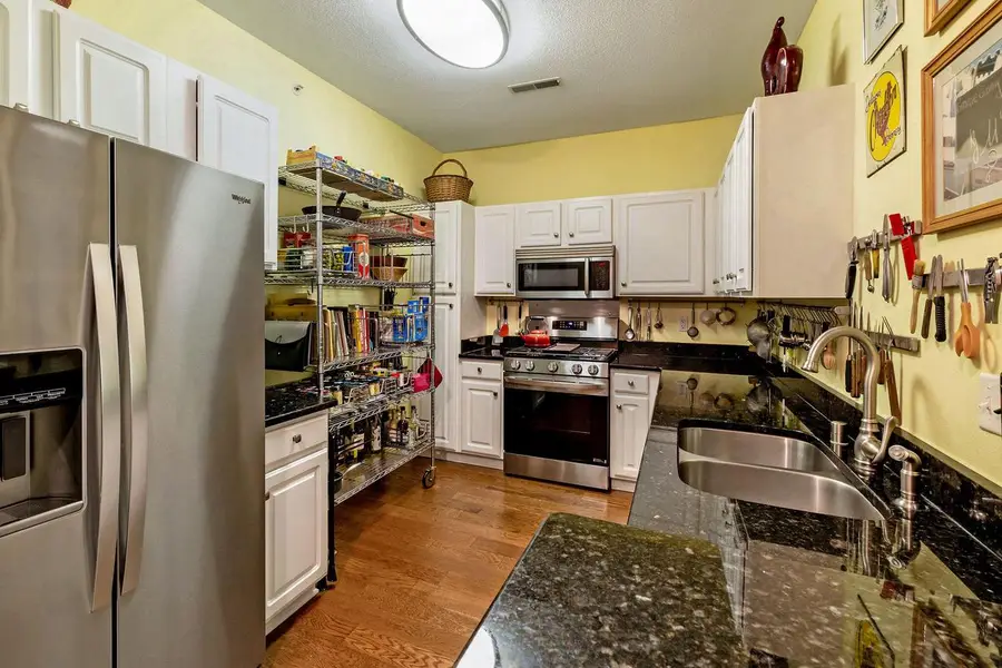 1300 N Prospect AVENUE #119, Milwaukee, WI 53202 - #2