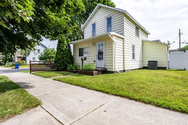 1501 10th STREET S, La Crosse, WI 54601