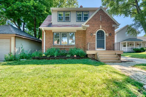 426 N 70th STREET, Wauwatosa, WI 53213