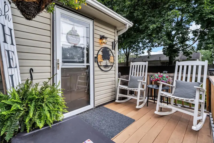 7557 Shorewood DRIVE, Salem, WI 53168 - #3