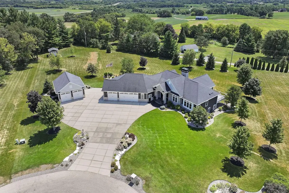 34485 44th STREET, Burlington, WI 53105 - #1