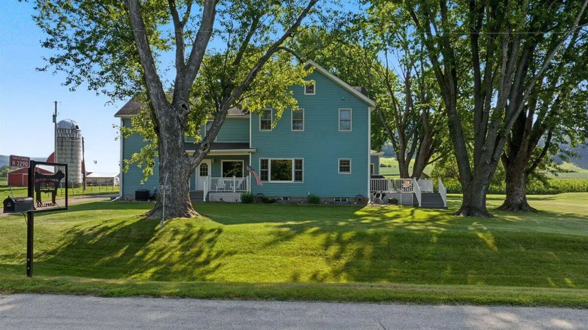 N3290 Russlan Coulee ROAD, Barre, WI 54601 - #1