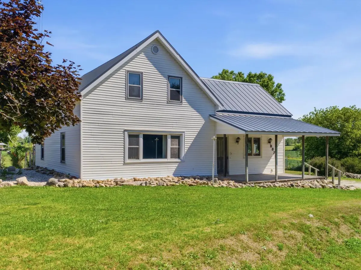 8820 Polifka ROAD, Whitelaw, WI 54247 - #1