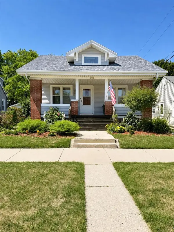 2214 S 16th STREET, Sheboygan, WI 53081