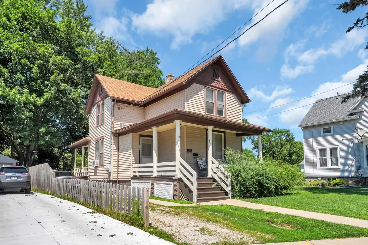 125 Edward STREET #127, Burlington, WI 53105 - #1