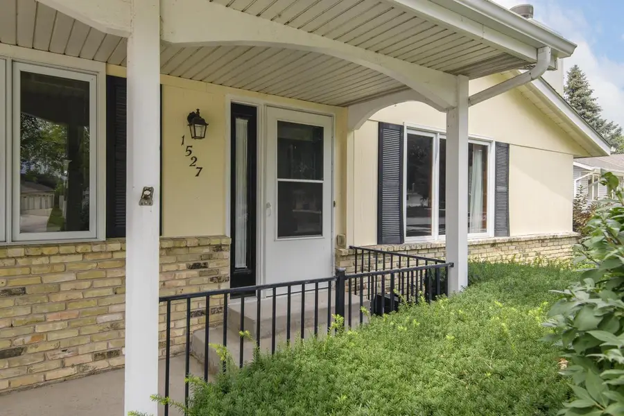 1527 N Holden STREET, Port Washington, WI 53074 - #3