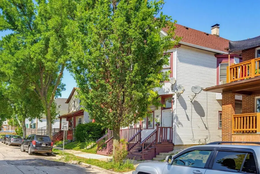 516 N 28th STREET #518, Milwaukee, WI 53208 - #3