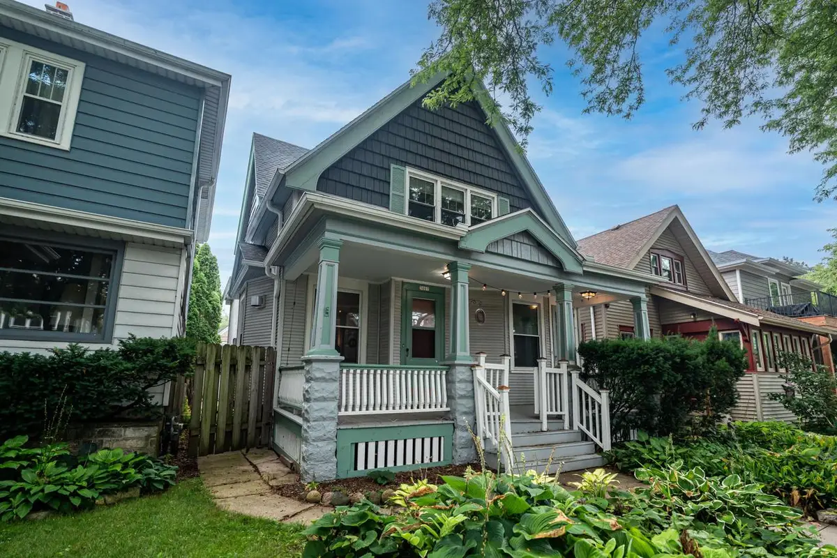 3007 S Superior STREET, Milwaukee, WI 53207 - #1