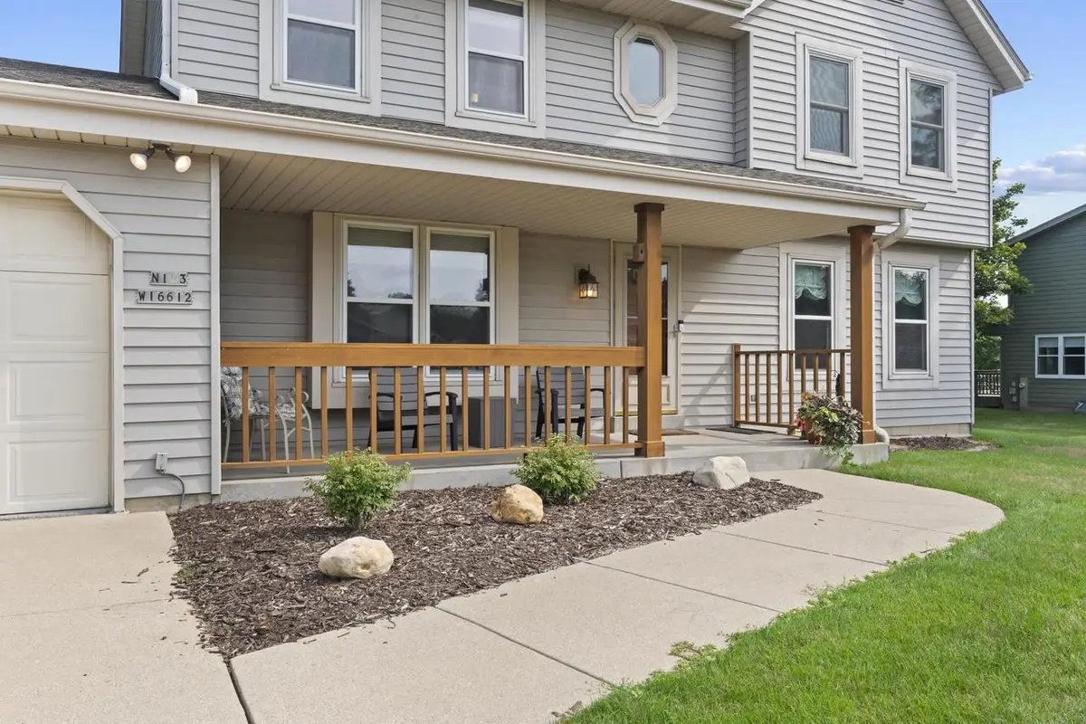 N103W16612 Country COURT, Germantown, WI 53022 - #1