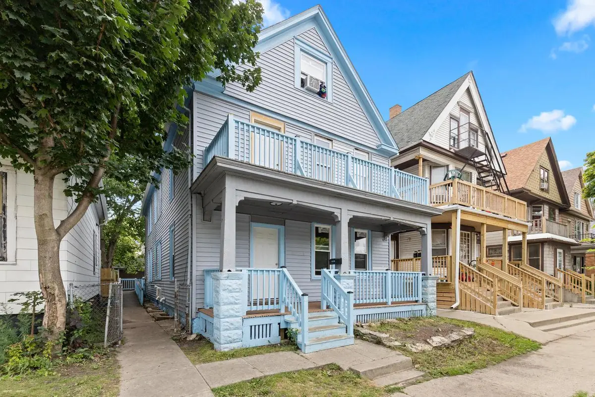 1815 W Becher STREET, Milwaukee, WI 53215 - #1