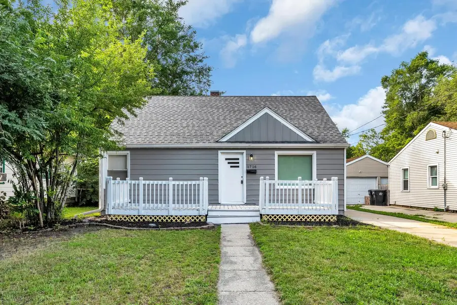 1716 W Grand AVENUE, Beloit, WI 53511 - #3