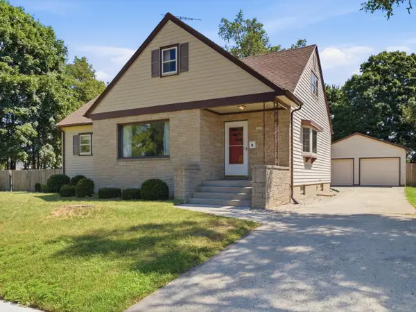1605 S 18th STREET, Manitowoc, WI 54220