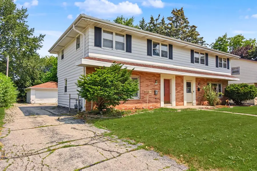 5111 Maplewood DRIVE #5113, Greendale, WI 53129 - #2