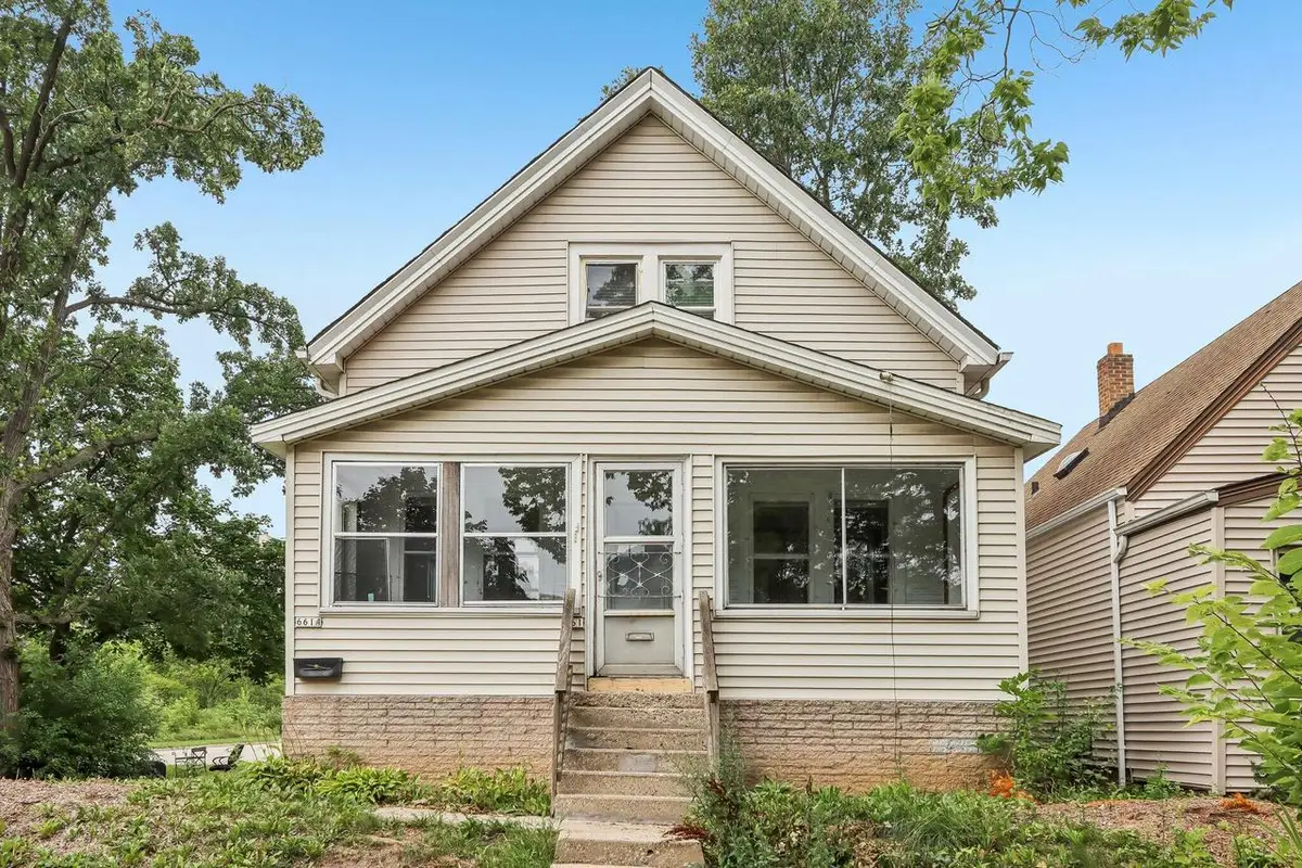 661 S 61st STREET, Milwaukee, WI 53214 - #1