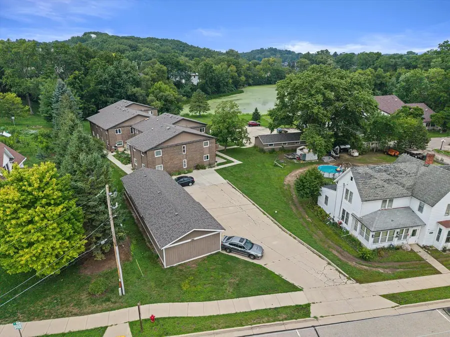 420 Racine STREET #107, Waterford, WI 53185 - #3