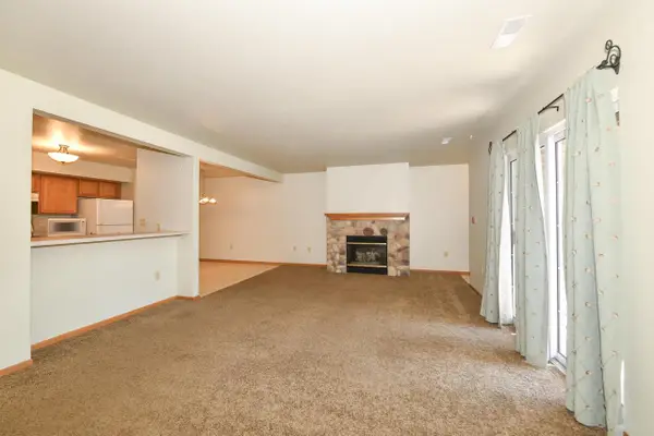 3016 Meyer COURT #6, Mount Pleasant, WI 53406