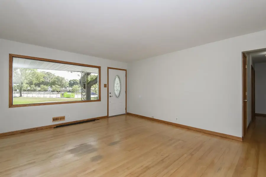 10160-62 W Montana AVENUE, West Allis, WI 53227 - #2