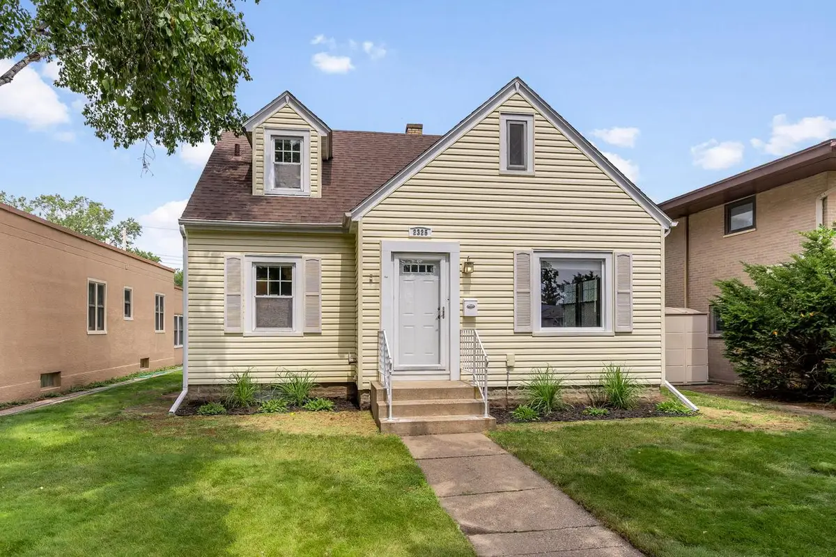 2325 Mississippi STREET, La Crosse, WI 54601 - #1
