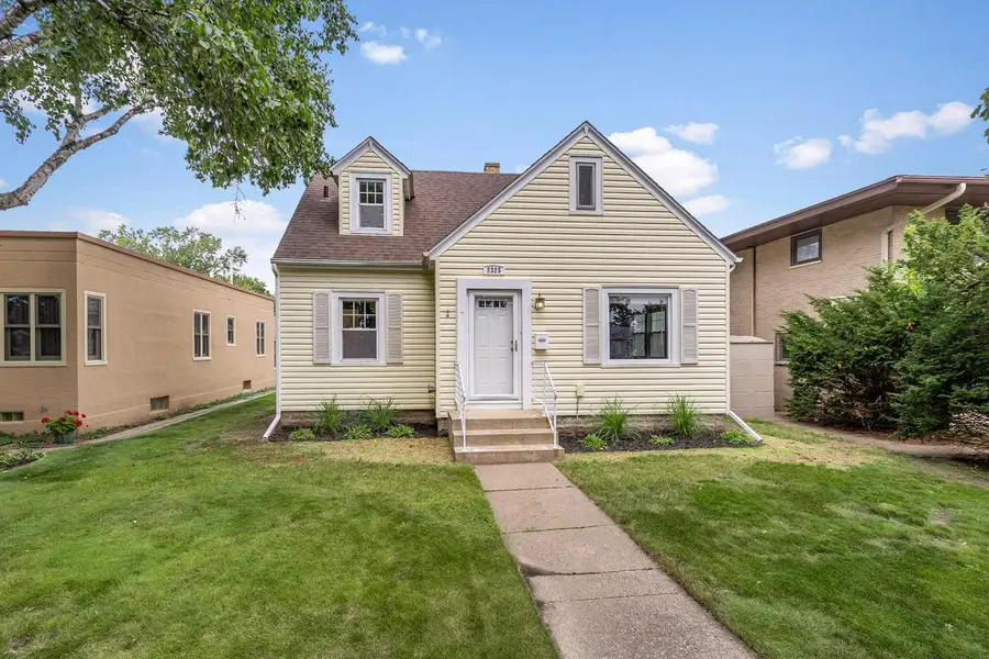 2325 Mississippi STREET, La Crosse, WI 54601 - #2