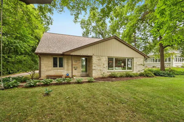 1210 E Broadway, Waukesha, WI 53186