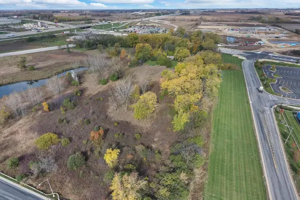 11515 BURLINGTON ROAD, Kenosha, WI 53144