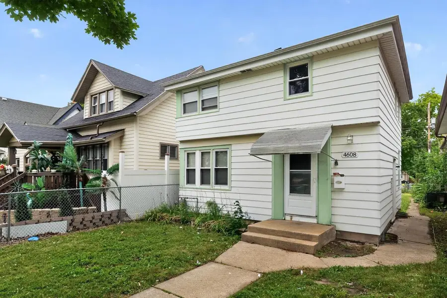 4608 N 30th STREET, Milwaukee, WI 53209 - #3