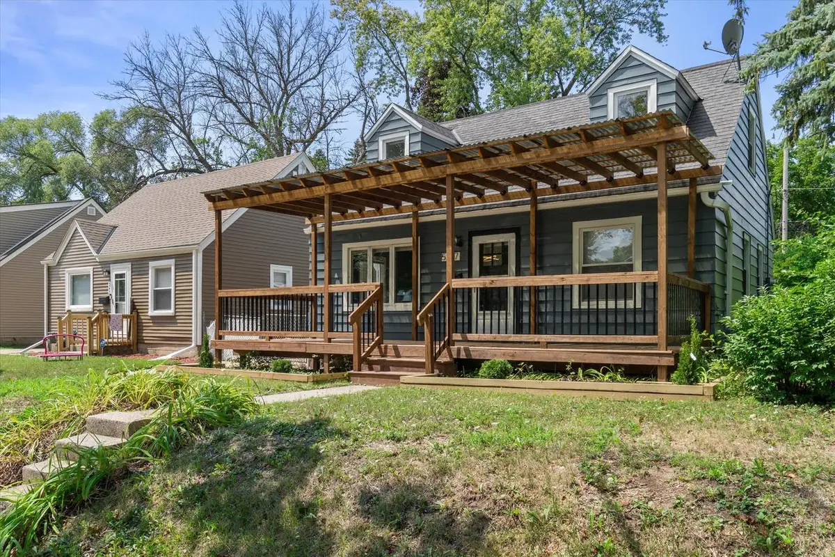 5277 N 51st BOULEVARD, Milwaukee, WI 53218 - #1