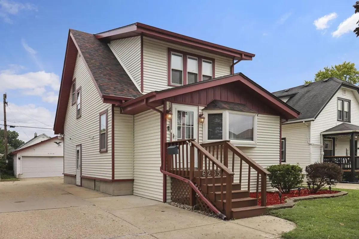 6205 33rd AVENUE, Kenosha, WI 53142 - #1