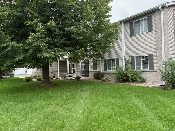 7123 Fieldview DRIVE #2, Mount Pleasant, WI 53406