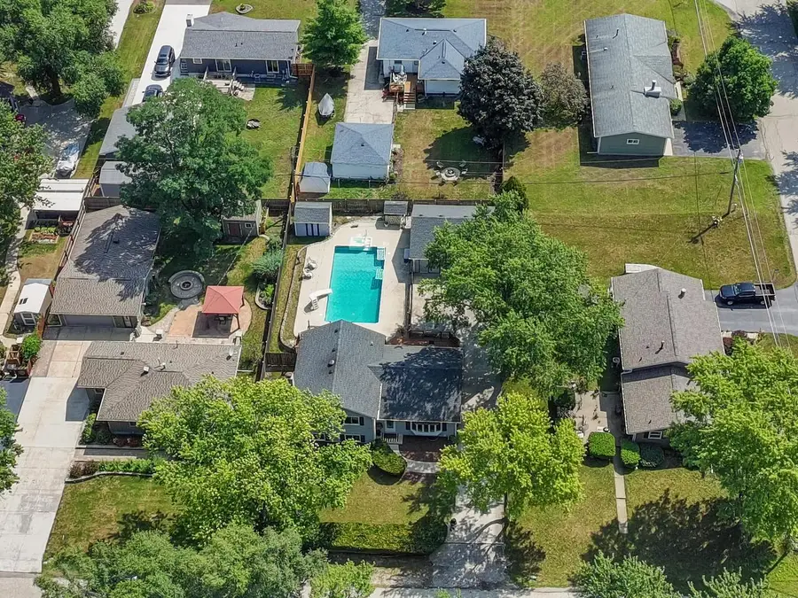 2910 Hickory LANE, Twin Lakes, WI 53181 - #3