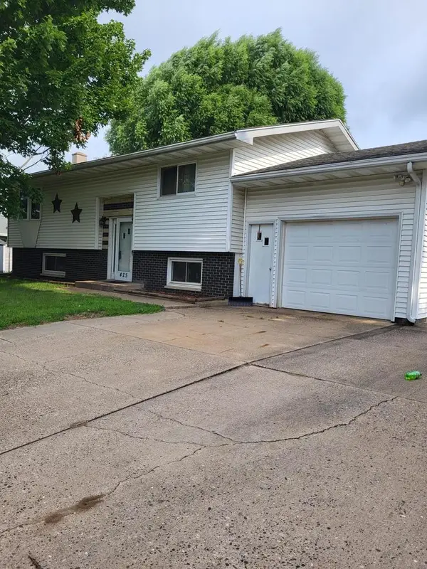 425 Church STREET, Holmen, WI 54636